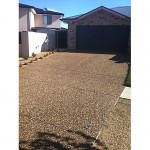 driveway-exposed-aggerate-concrete-clear-sealed